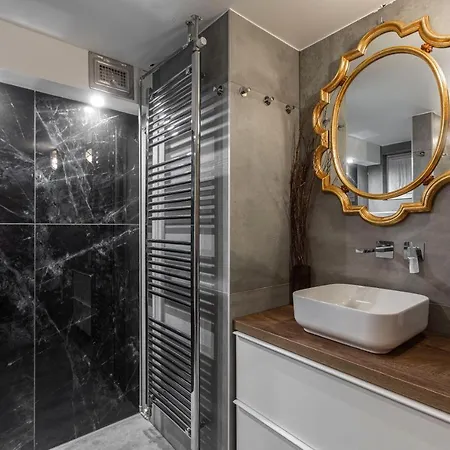 The Address Royal Loft * بودابست